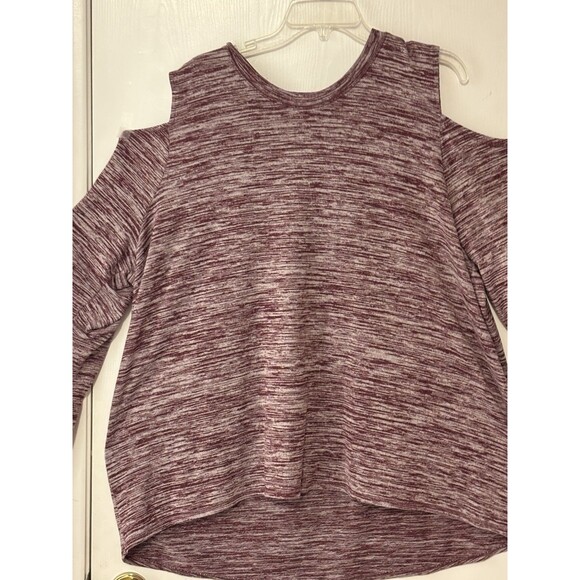 Xersion Red & White 2X Long Sleeve Shoulder Cut Shirt Womens - Picture 2 of 10